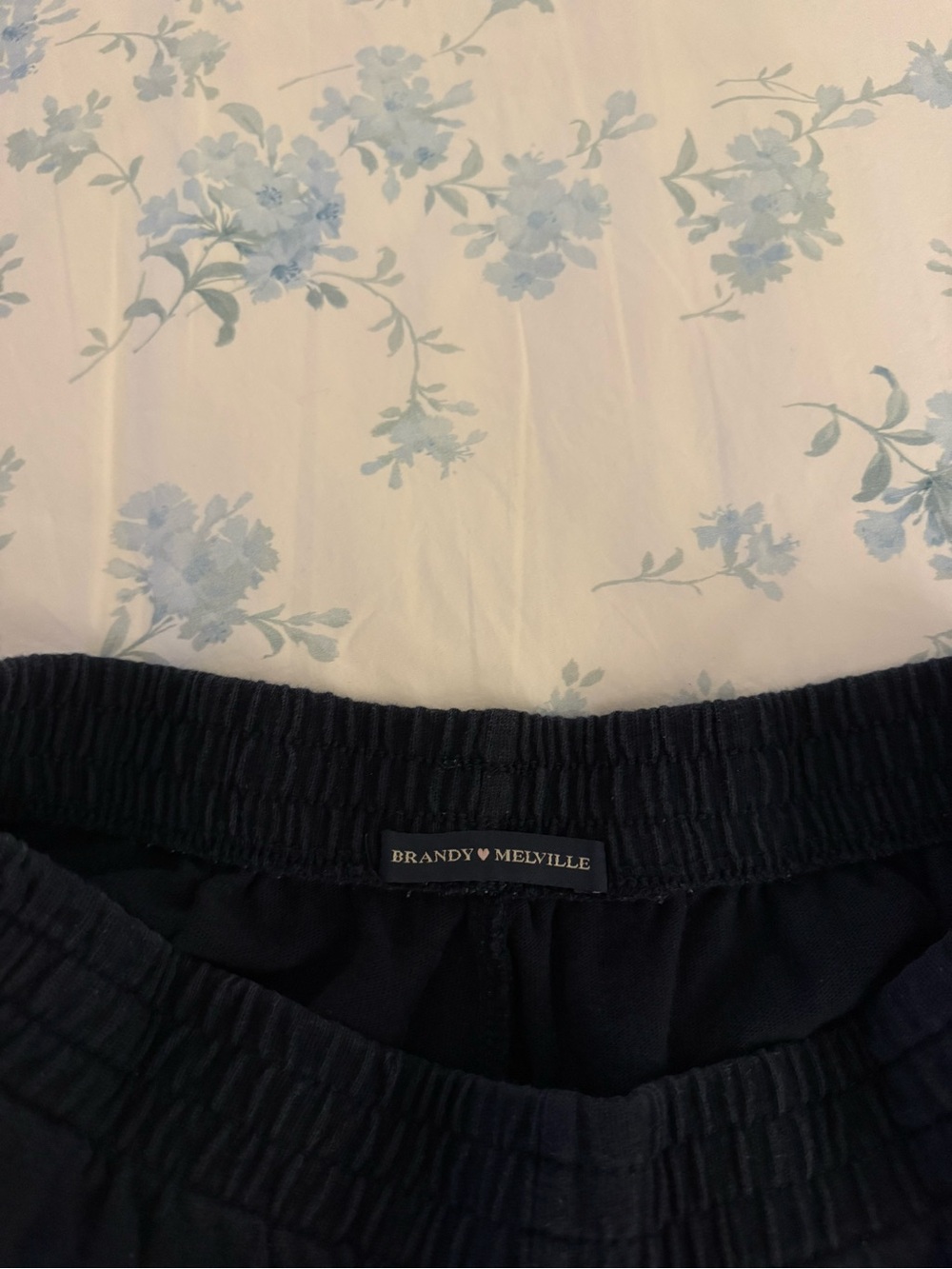 Brandy Melville Navy Track Pants with White Side Stripe - Picture 5 of 5